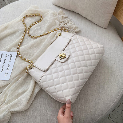 

Small fragrance rhombic chain bag female 2019 new Korean version of the wild single shoulder slung fashion large capacity tote bag