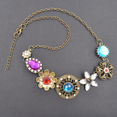 

Fashion Red Crystal Flower Necklace Long Gold Chain Necklaces Womens Accessoires Girls Jewelry Bohemia choker