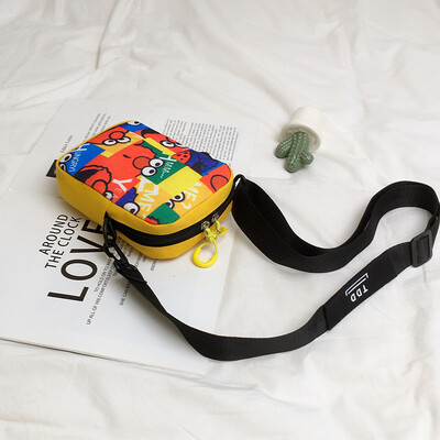 

2019 new casual fashion ugly sesame street canvas bag female cute cartoon simple versatile shoulder Messenger bag