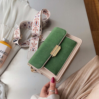 

Bag female new Korean version of the wild shoulder Messenger bag fashion contrast color simple small square package tide