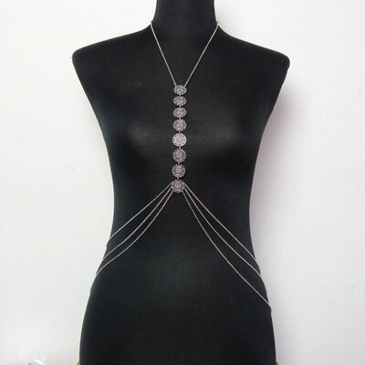 

Sexy Fashion Texture Simple Carved Disc Body Chain