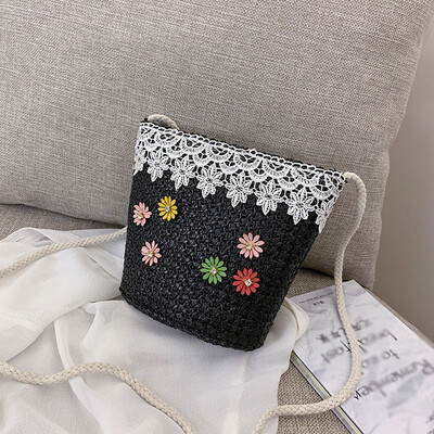 

Tailored Women Small Bag Wild Straw Shoulder Bag Student Fashion Casual Messenger Bag