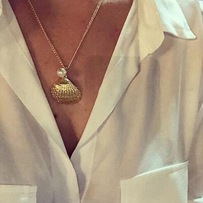 

Fashion Women Shell Necklaces Pearl Big Scallop Pendant Gold Necklace Glamour Female Choker Wedding Party Jewelry Accessories