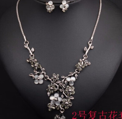 

new nice America brand temperament gem brief paragraph clavicle necklace dinner set female high-grade fashion accessories