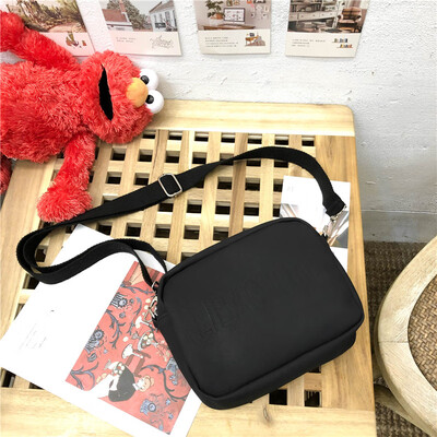 

Small square bag woman single shoulder oblique satchel college students Japanese&Korean version tide ancient feeling girl ins1