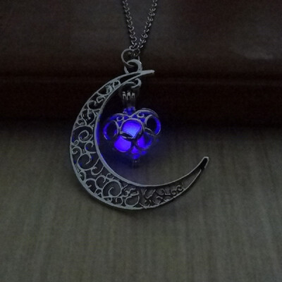 

Hollow Moon Heart Choker Luminous Necklace Jewelry