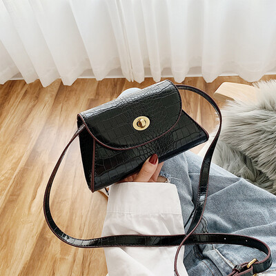 

Fallwinter new small bag women 2019 new tide Korean texture stone messenger bag fashion temperament shoulder bag
