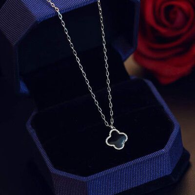 

Fashion S925 Sliver Four Leaf Clover Necklace