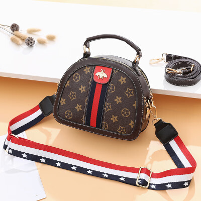 

Bag female bag new 2019 net red with the same paragraph fashion shoulder bag female small bag backpack female Messenger bag small round bag female