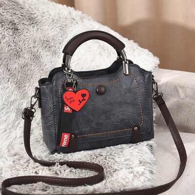 

Bag female 2018 new Korean version of autumn&winter women is handbag personality trend wild single shoulder diagonal bag small bag