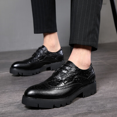 

Leather shoes male Korean version of the thick black mens business England leisure society a pedal small leather shoes 8877-B