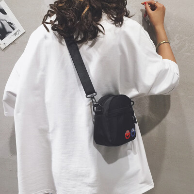 

Net red small bag female new 2019 tide Korean version of the wild shoulder bag ins foreign girl sesame street Messenger bag