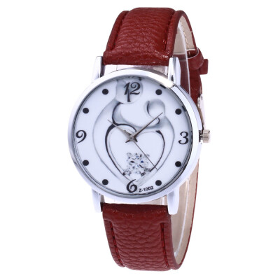 

Top Brand New Watch Women Girl Heart Leather Wristwatches Casual Sport Fashion Female Crystal Luxury Quartz Watches &Ff