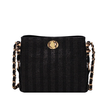 

Crossbody shoulder bag texture Korean version of the wild chain star rivet bag