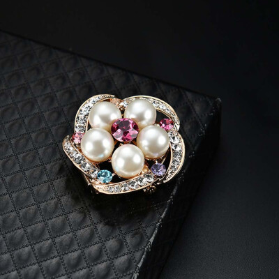 

Flower Design Crystal Rhinestone Pearl Brooch Pin JewelryThe Best Gift