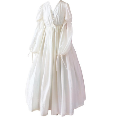 

Plain dress