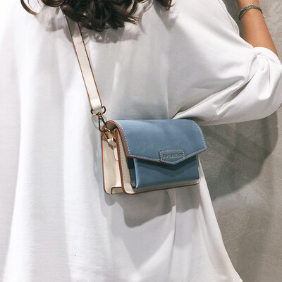 

Ins retro small bag handbags new 2019 tide Korean version of the wild Messenger bag shoulders hit color frosted small square bag