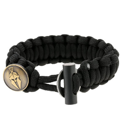 

Durable Versatile&Fashionable Paracord Bracelet with Firestarter Survival Kit Bracelet for Outdoor Activities