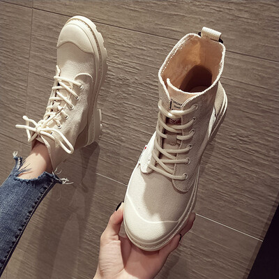 

Retro boots female autumn Korean round head lace desert boots academic casual Martins female tide