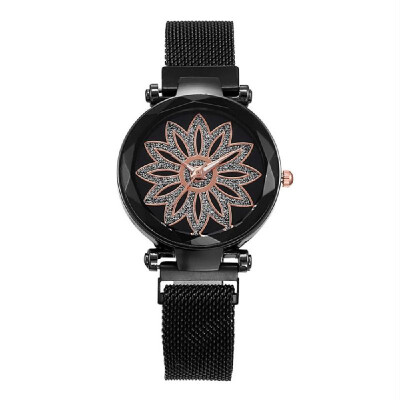 

Fashionanle Stylish Casual Flower Starry Dial Face Women Watch Wristwatch with Magnet Strap Band