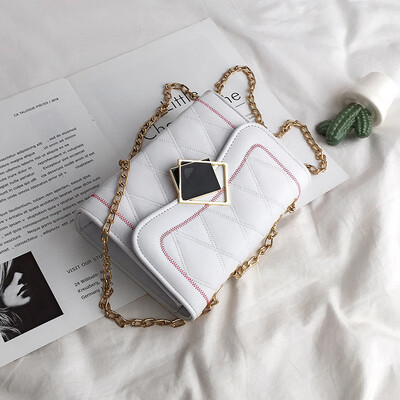 

2019 new wave Korean version of the temperament wild rhombic chain bag female fashion simple atmosphere solid color shoulder Messenger bag