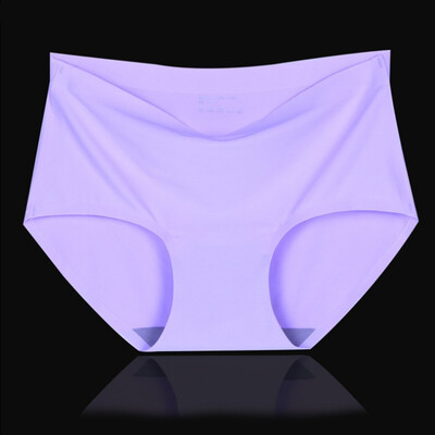 

Women Traceless Skin-friendly Underpants Solid Color Middle-waisted Briefs