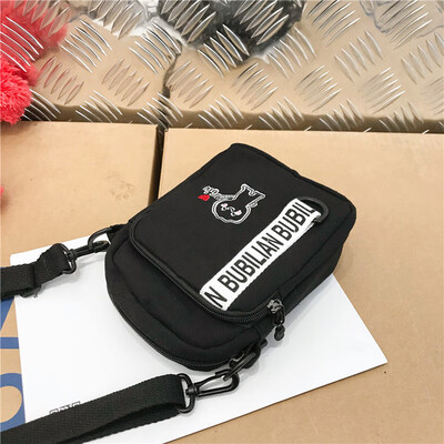 

Ins small bag canvas woman oblique satchel bag ancient sense of young college students summer shoulder canvas bag