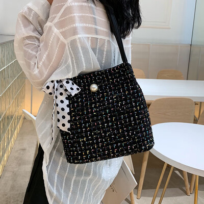 

New small bag female 2019 popular new wave Korean version of the wild girl shoulder bag fashion bucket bag ocean bag