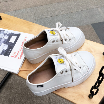 

Small white shoes girl autumn Korean version of fashion breathable canvas shoes thick-soled muffin 100 single shoe tide