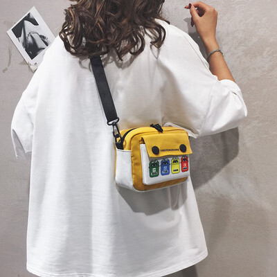 

Canvas small bag female 2019 new simple wild print mini square bag Japanese&Korean Harajuku shoulder Messenger bag