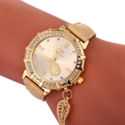 

2019 Fashion Women Luxury Watch New Design Pendant Clock Leather Band Quartz Wristwatch Lady Female Diamond Watches Reloj Mujer