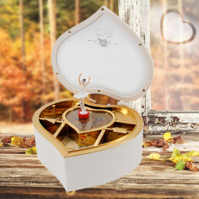 

New Brand Jewelry Storage Music Box LOVE An arrow Pierces The Heart LOVE Music Box Gift Valentines Day