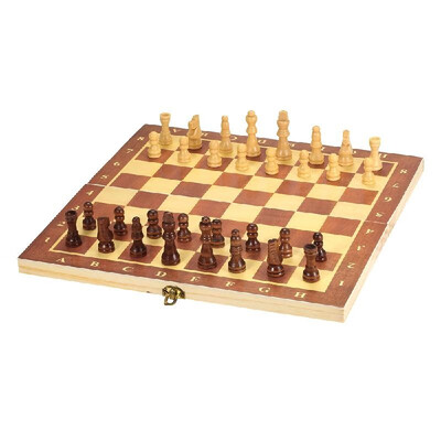 

Wooden Chess Set International Chess Entertainment Game Chess Set with Folding Board