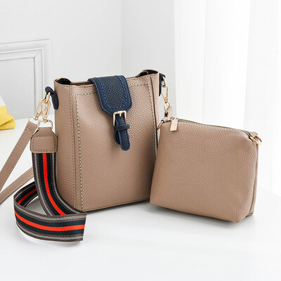 

Female bag 2019 spring new cool Korean fashion handbag shoulder Messenger bag bun bag