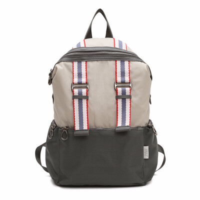 

1pcs Girls Backpack Fashion Waterproof Preppy Style Travel Backpack for Vacation