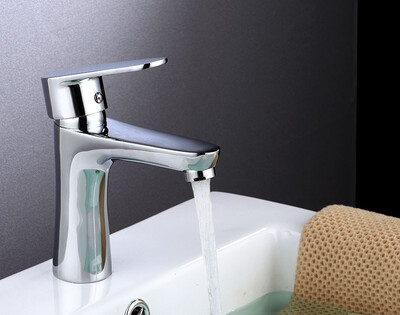 

Olinia Single Handle Bathroom Sink Faucet Contemporary Style Bath Mixer Hot And Cold Water Chrome Finish Bathroom Taps OL7131