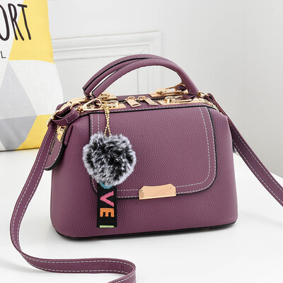 

Female bag 2019 new bag female Korean version of the steel clip cool fashion womens bag slung shoulder bag