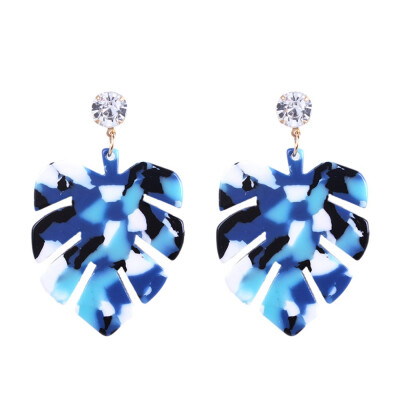 

Resin Dangle Earrings with Golden Tone Alloy Findings & Rhinestone Leaf Blue 55x35mm