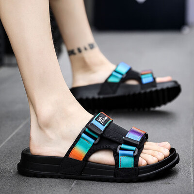 

Mens sandals summer trend casual slippers beach shoes students wearing personality a drag