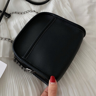 

Female 2019 spring&summer new retro semilunar bag with oblique straddling&single shoulder mini bag