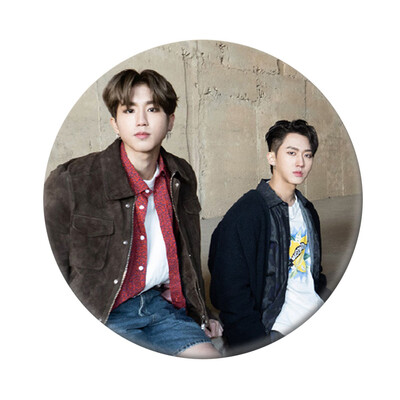 

KPOP Stray Kids New Album Same paragraph Personalized Round Badge Super Cute Bag Pendant Boys Girls Accessories Hot Gift for Fan