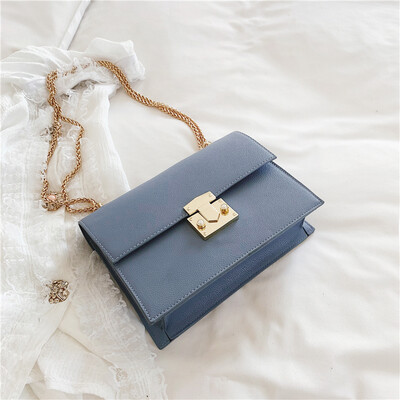 

New chain small bag female 2019 new Korean version of the wild single shoulder Messenger bag fashion lock buckle texture small square bag