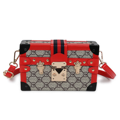 

Summer small bag female 2019 new wave Korean version of the wild Messenger bag fashion chain pearl portable small square bag