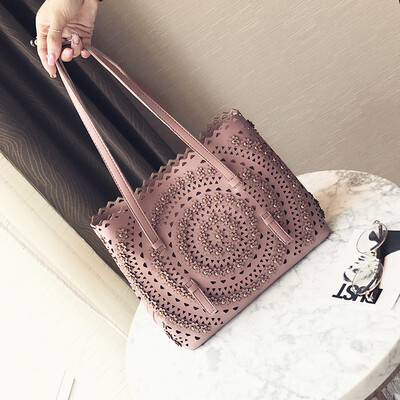

Hollow Out Women Composite Women Hand Bag 2017 Retro Vintage Female Pu Leather Tote Bag Flower High Capacity Ladies Shoulder Bag
