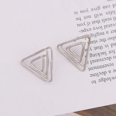 

2019 New Style Red Heart Drop Earrings for Women Gold Color Spray Paint Earrings Metal Exaggerated Party Jewelry Christmas Gift