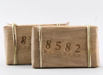 

China 8582 Ancient Tree Raw Puer Pu-erh Tea Brick 250g