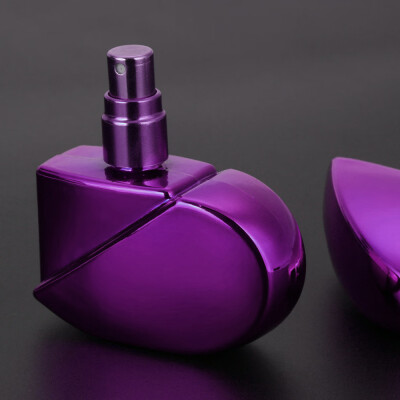 

〖Follure〗Heart Shape Perfume Bottle Refillable Empty 20ml Travel Mini Atomizer Spray Pump