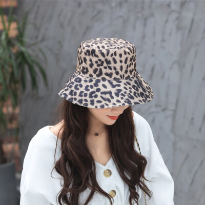 

Leopard print double-sided fisherman hat 2019 summer new cloth Hat ladies Korea Sun Hat casual Sun Hat wholesale