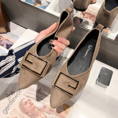 

Womens Shoes Spring&Summer Baitao Elegant Retro Shallow Soft Bottom Point Gentle Fairy Square Button Flat Bottom Single Shoes