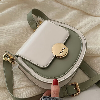 

French minority western style texture womens new 2019 contrast broadband shoulder Messenger bag women Joker ins